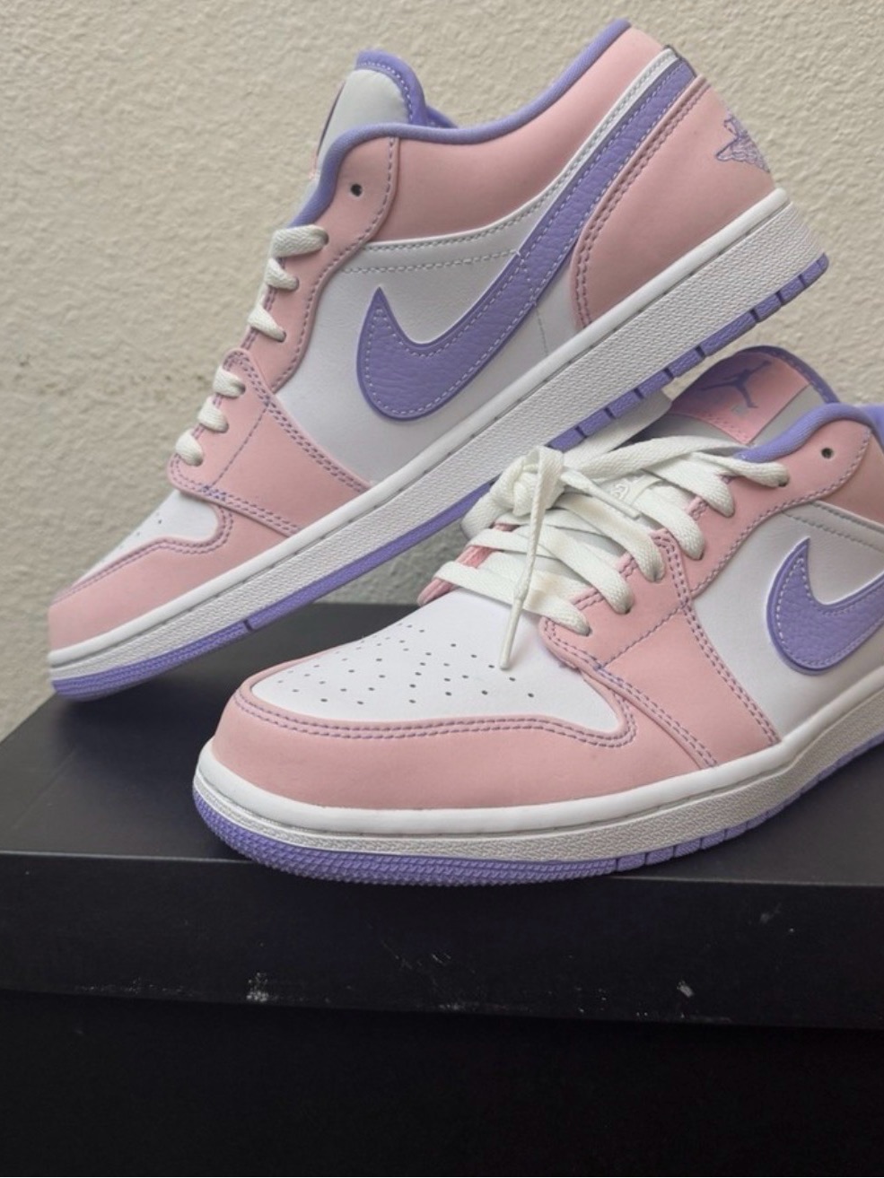 Nike Women's Pink And Lavender Low-Top Sneakers